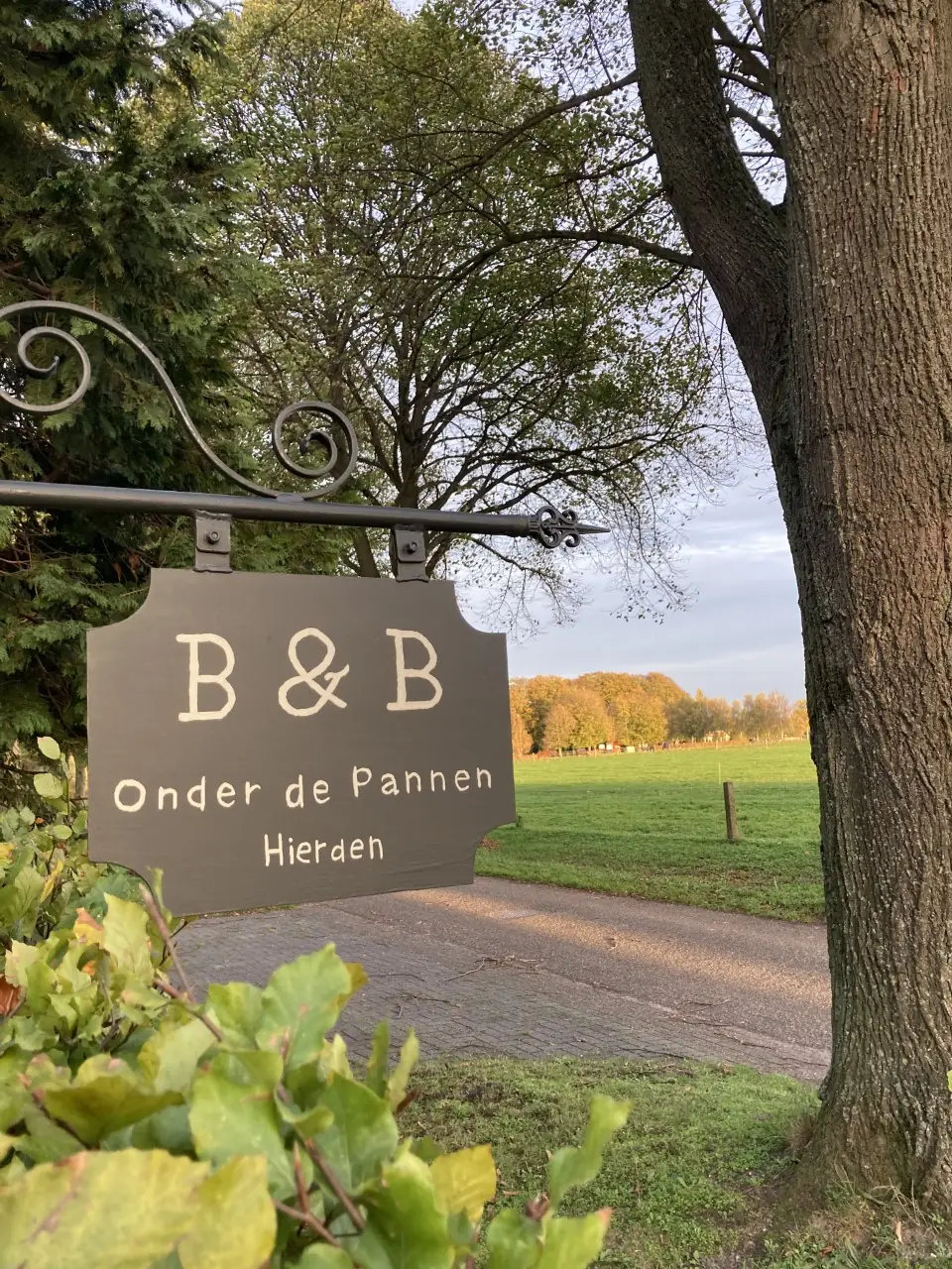 B&B Onder de Pannen-Hierden - Bed and Breakfast Hierden