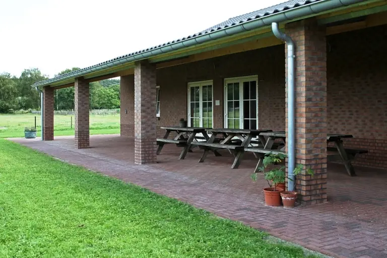 Ezelboerderij 't Jaegershoes - Bed and Breakfast Belfeld