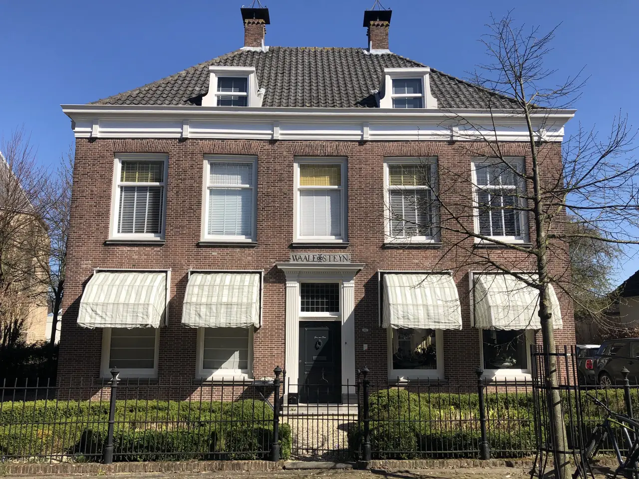 Huize Waalesteyn - B&B Barendrecht