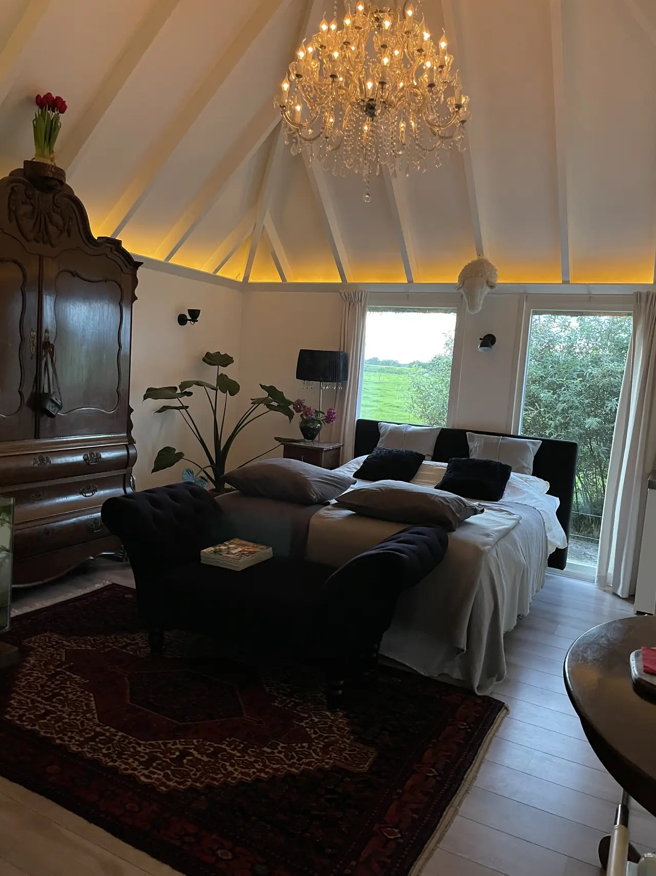 Le Petit Paradis - Bed and Breakfast Veeningen