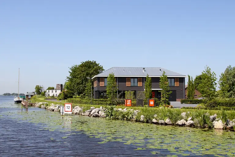 B&B Als het golft Logeren aan het water - Bed and Breakfast Roelofarendsveen