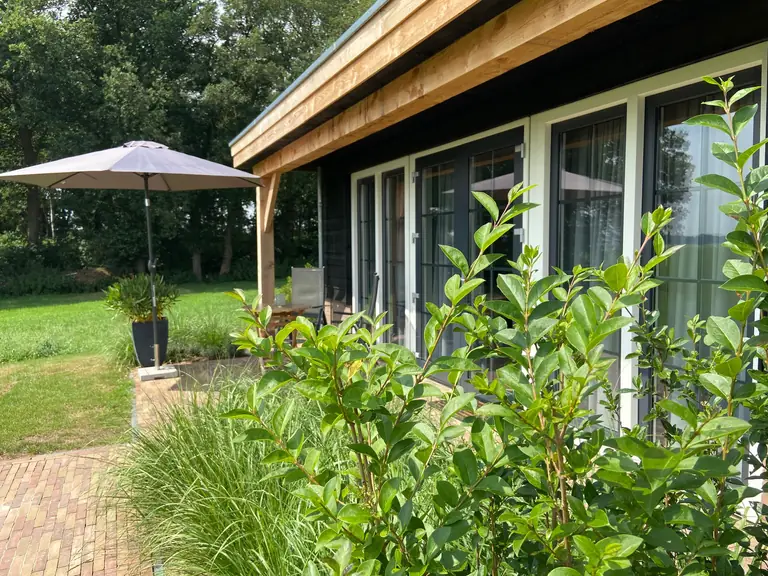 Hof van Lenthe      appartementen - Bed and Breakfast Dalfsen