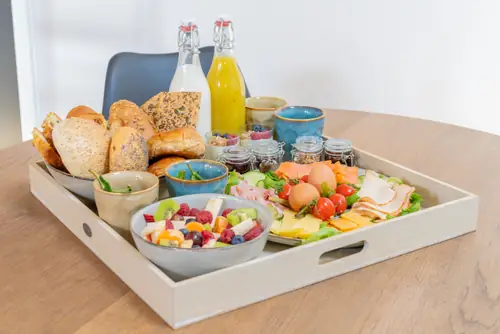 Bed and Breakfast De Bommelhoeve - B&B Wadenoijen