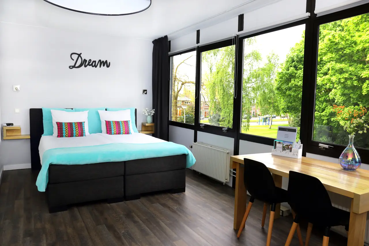 B&B Aan Het Florapark - B&B Enschede