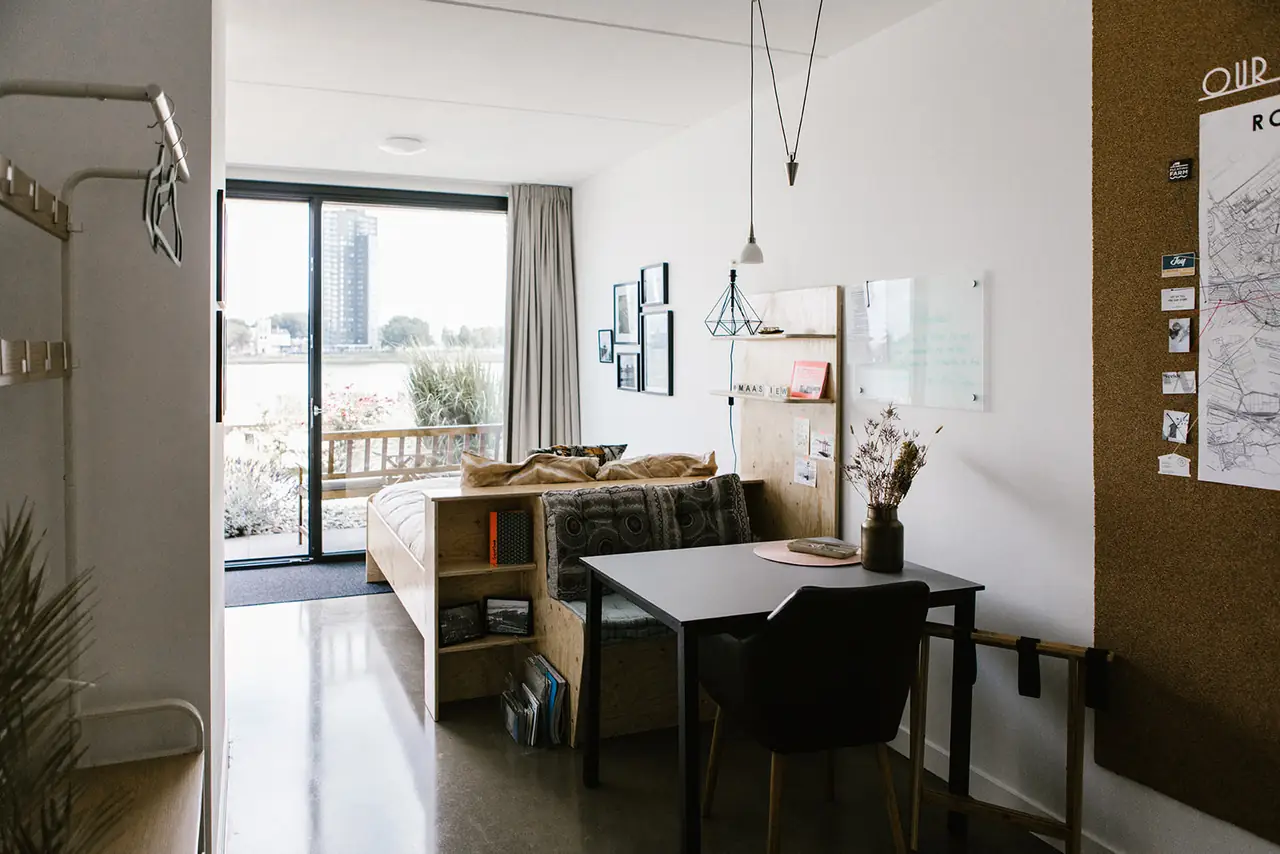 Bed & Breakfast Maasview - Bed and Breakfast Rotterdam