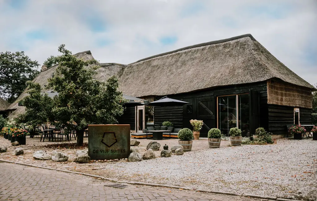 De Vijf Suites - Bed and Breakfast Elp