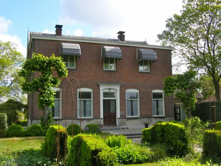 De Kippenburgh - Bed and Breakfast Berlicum