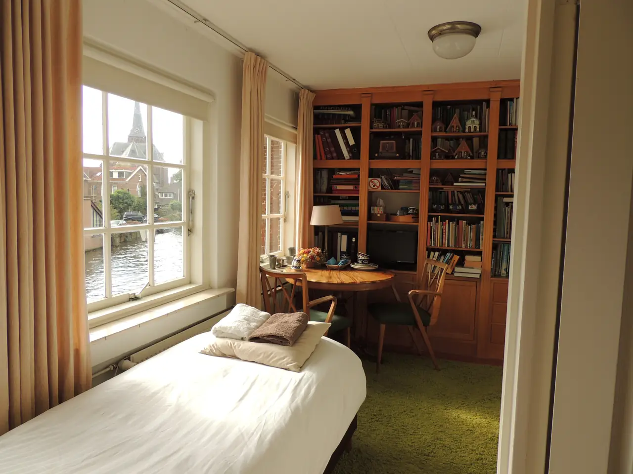 Kamer met zicht over de Rivier de Vecht