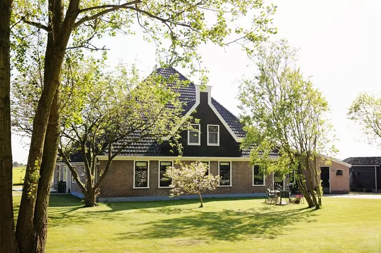 B&B De Witte Brug - Bed and Breakfast Stompetoren