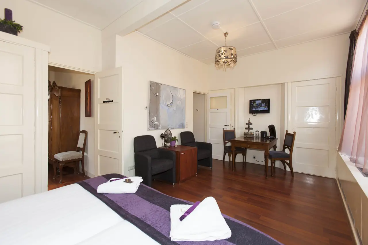 Kia Ora Bed & Breakfast - Bed and Breakfast Leeuwarden