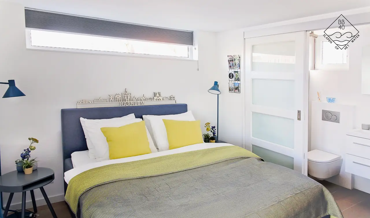 BB 40 Haarlem | Slapen op het water - B&B Haarlem