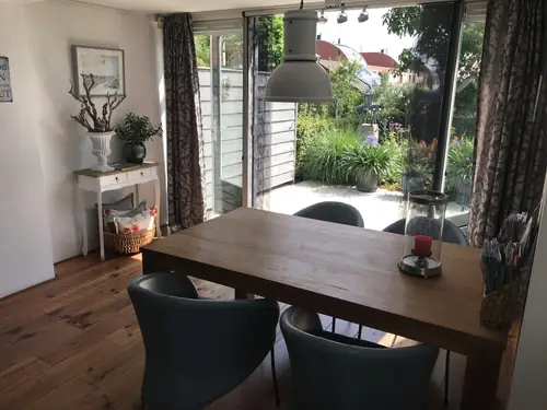 B&B 23 - Bed and Breakfast Aalsmeer