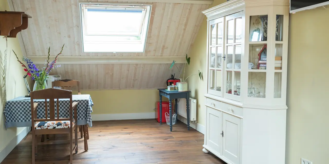 Kamer 2 De Hooizolder 