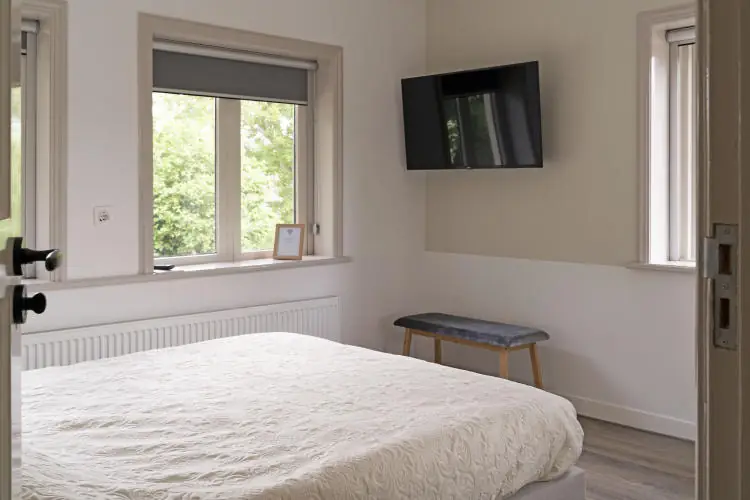 De Hooge Wierde - Ferienwohnung Eenrum