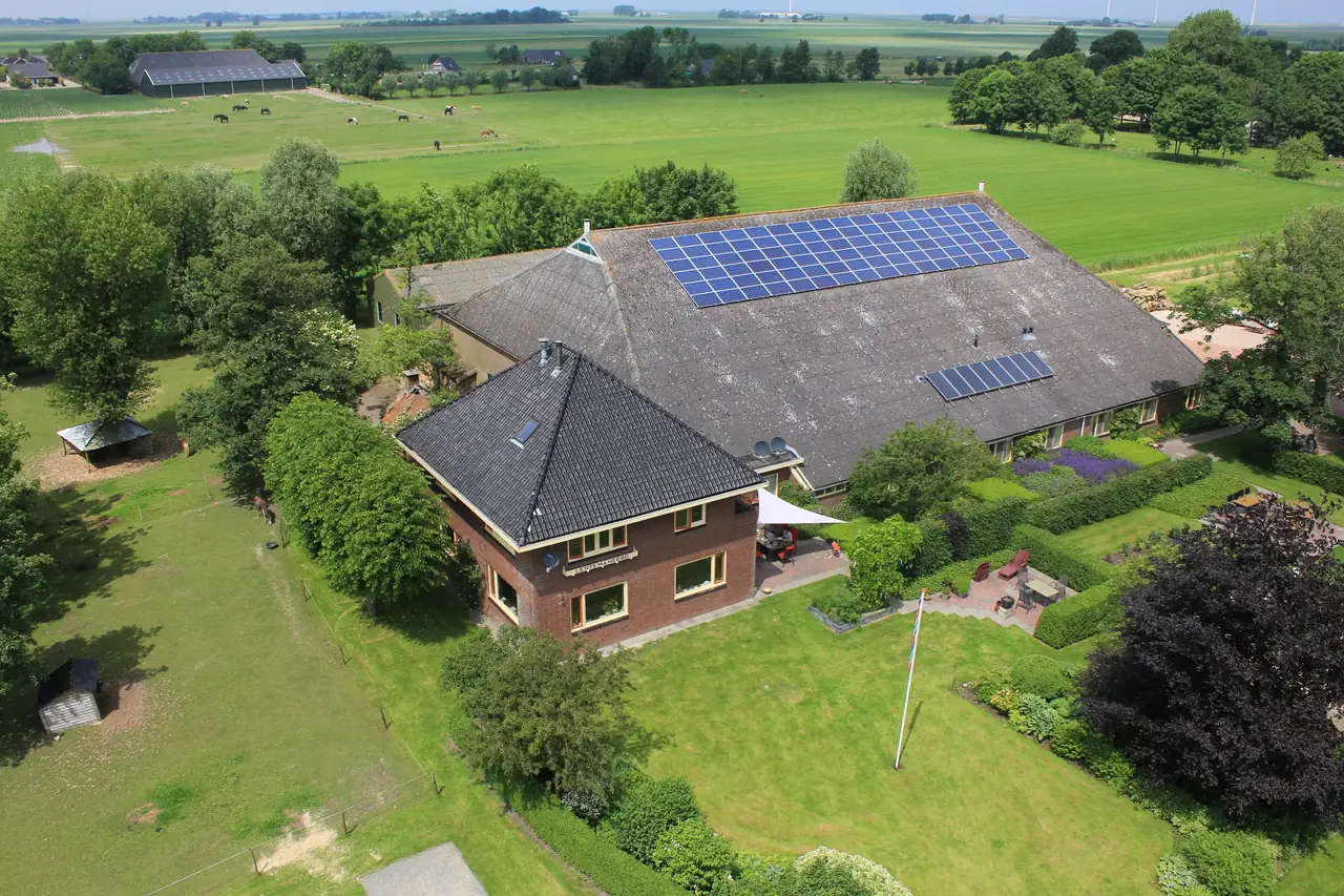 Lentemaheerd - Bed and Breakfast Uithuizermeeden