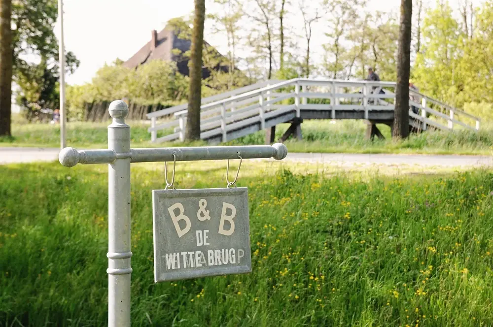 B&B De Witte Brug - B&B Stompetoren