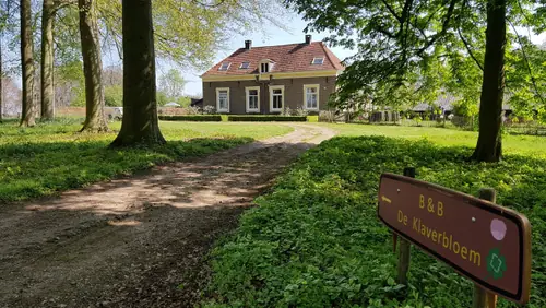 De Klaverbloem - B&B Angerlo