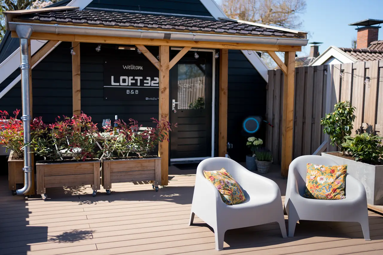 Loft 32 - Bed and Breakfast Winsum