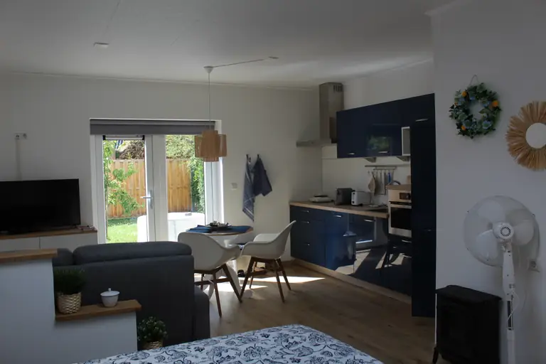 Studio Sturjalland - B&B Sirjansland