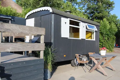 Tiny house Koolmees at Oudesluis campsite