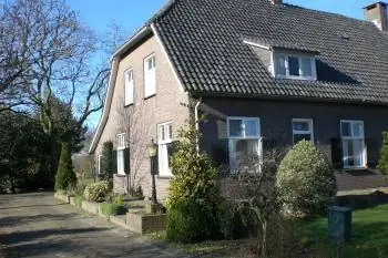 Cromvoirtse Hoeve - Bed and Breakfast Cromvoirt