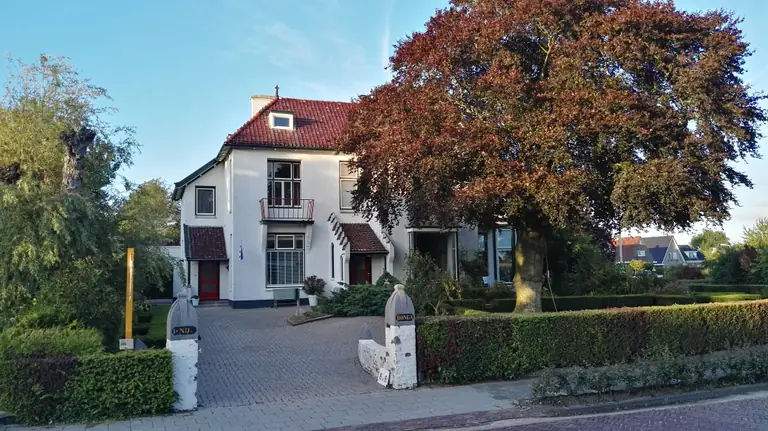 Logement Nij Bonga - Bed and Breakfast Holwerd