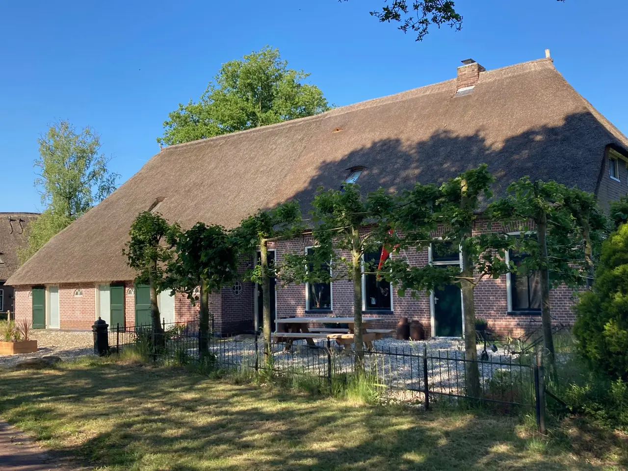 Hof van Zwinderen - Bed and Breakfast Zwinderen