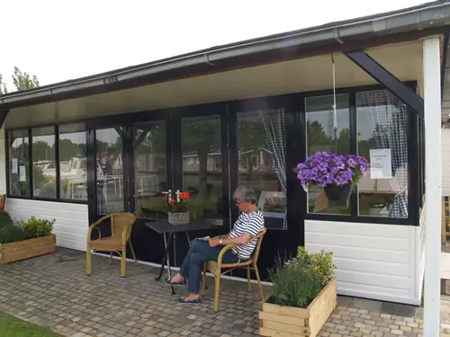 The Swann Inn - Bed and Breakfast Warmond