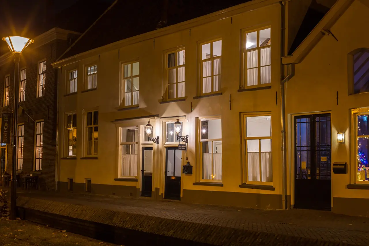 B&B Huis Sevenaer - Chambres d’hôtes Zevenaar