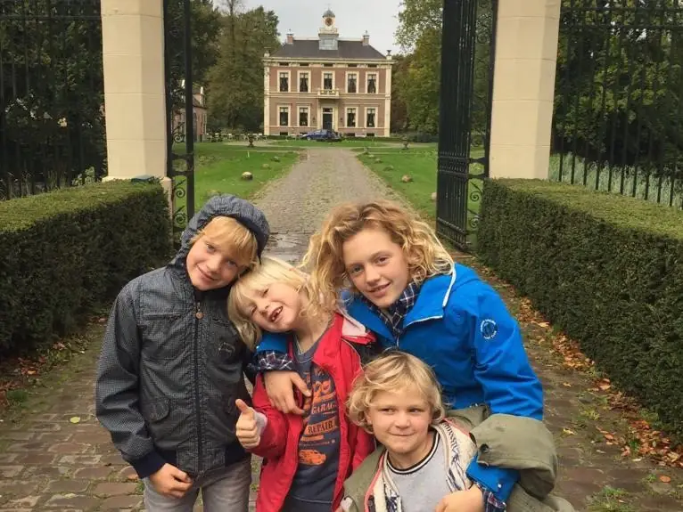 Havezathe Den Alerdinck - Bed and Breakfast Laag Zuthem