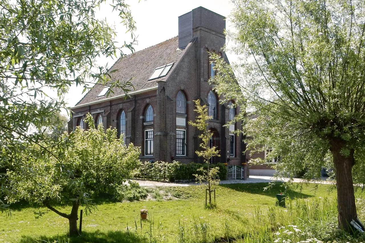 Het Kerkje van Etersheim - Bed and Breakfast Oosthuizen