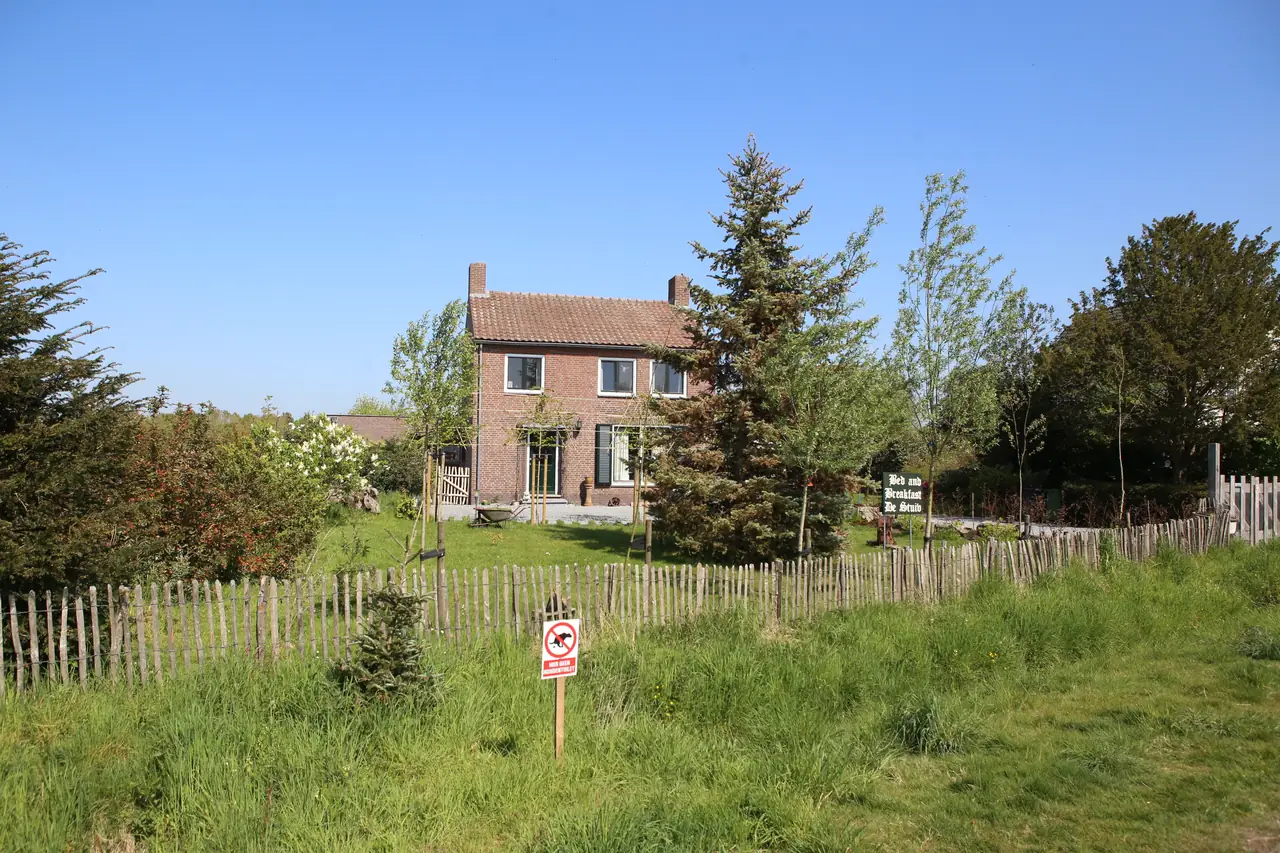 De Stuiv - Ferienwohnung Heythuysen