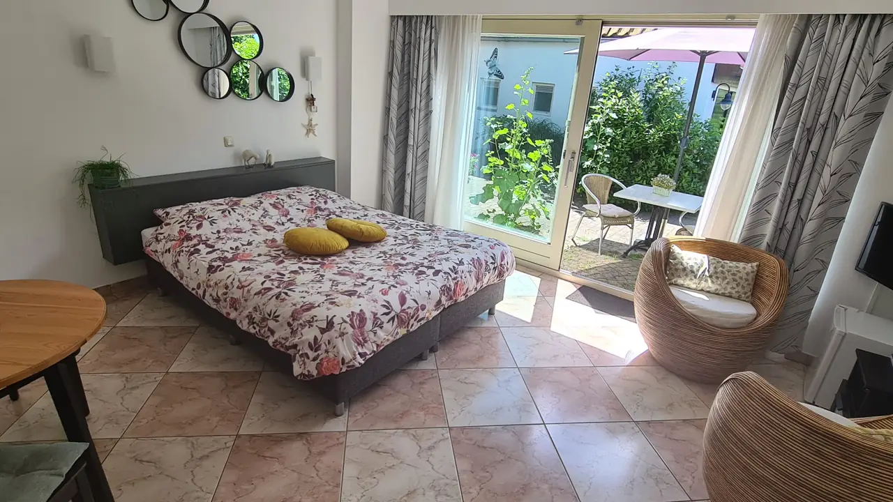 Aan de Haven B&B - Bed and Breakfast Woudsend