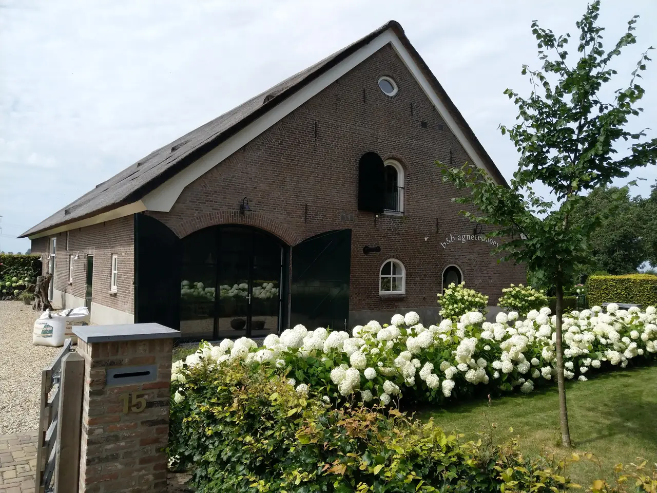 B&B Agnetenhoeve - Bed and Breakfast Overasselt