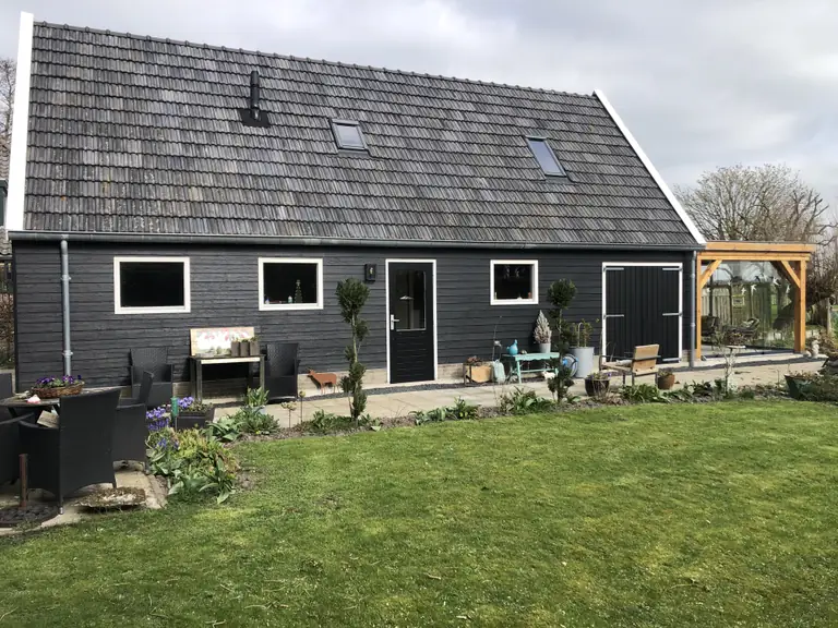 B&B Op zolder - Ferienwohnung Hensbroek