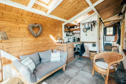 B&B Linge Lodge - Bed and Breakfast Asperen