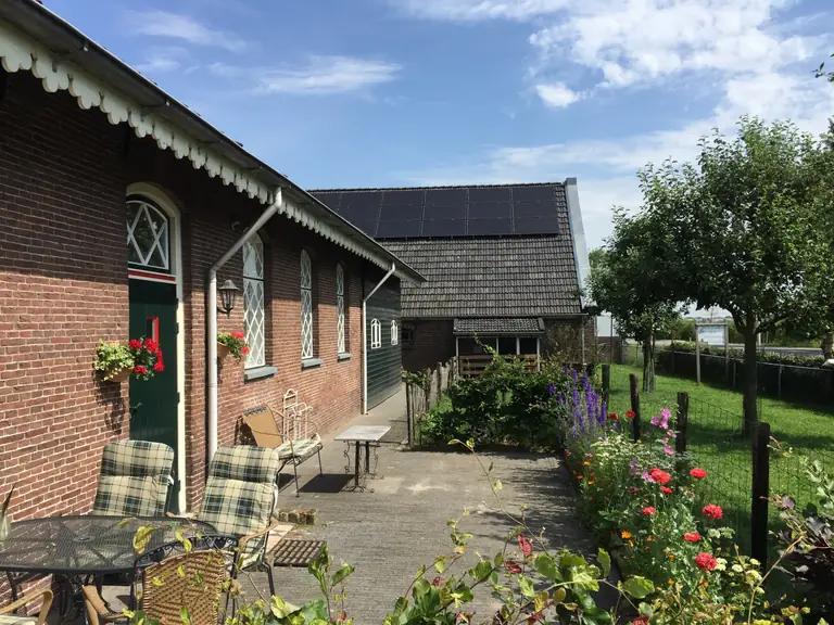 B&B Bij de Witte Boerderij - Bed and Breakfast Haarzuilens