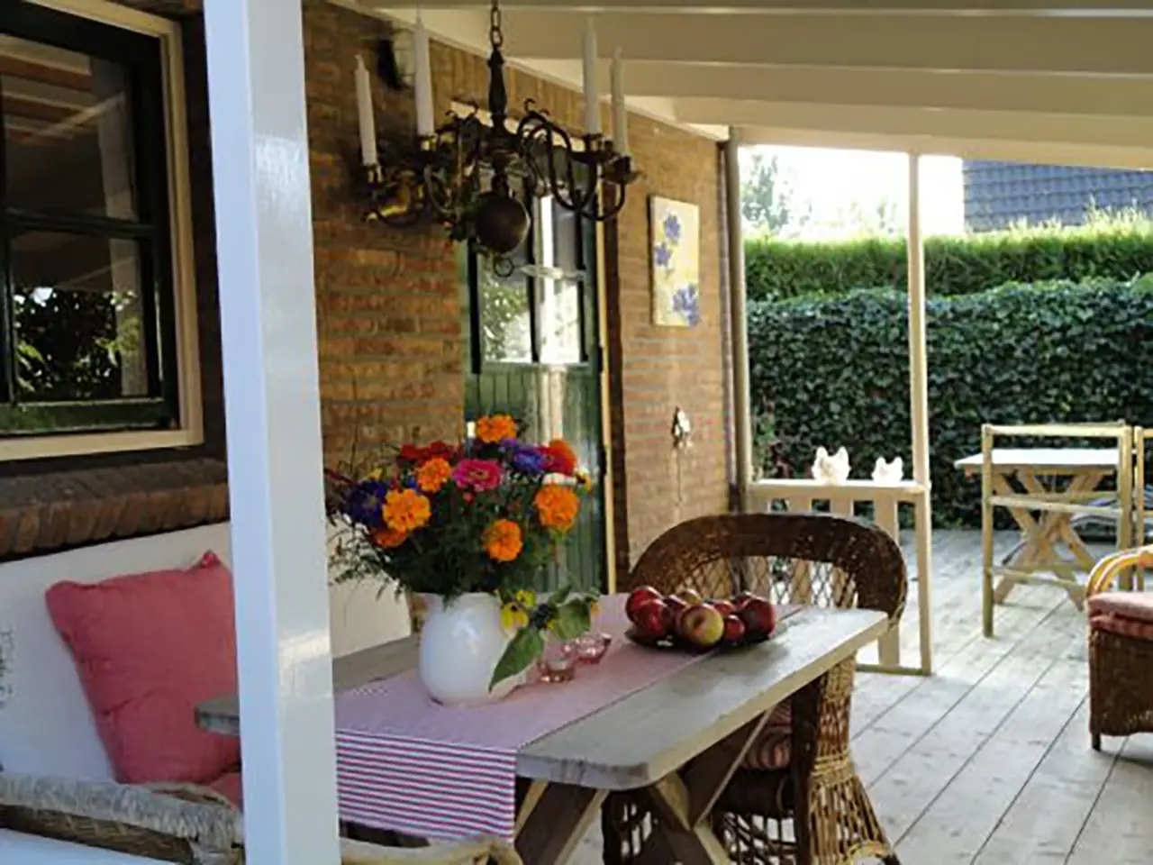 Woerdse Hoeve - Bed and Breakfast Kerk-Avezaath