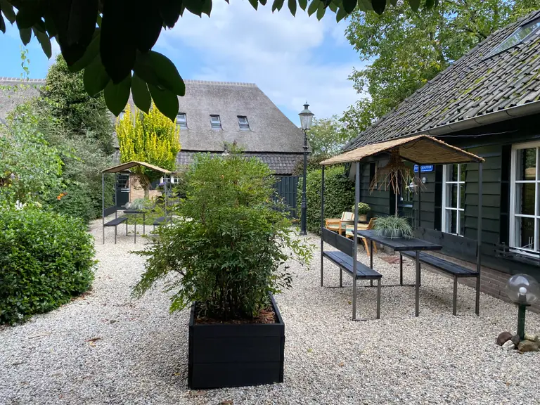 De Paardenstal & Het Kippenhok - Bed and Breakfast Den Dungen