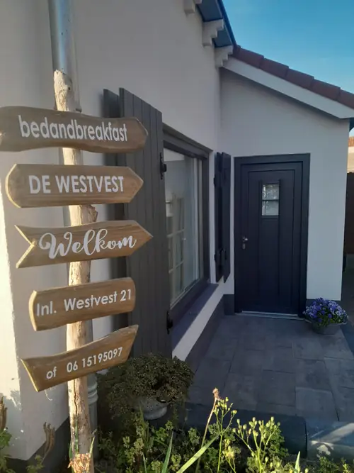 De Westvest - Bed and Breakfast Sint-Maartensdijk
