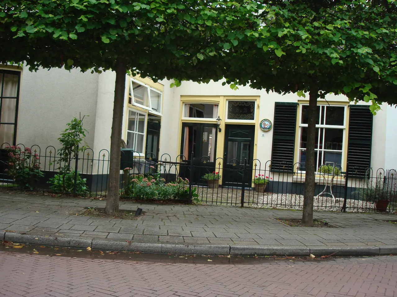 Het Koetshuis - Bed and Breakfast Dieren