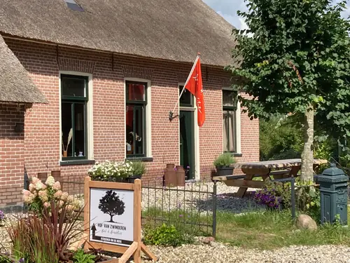 Hof van Zwinderen - Bed and Breakfast Zwinderen
