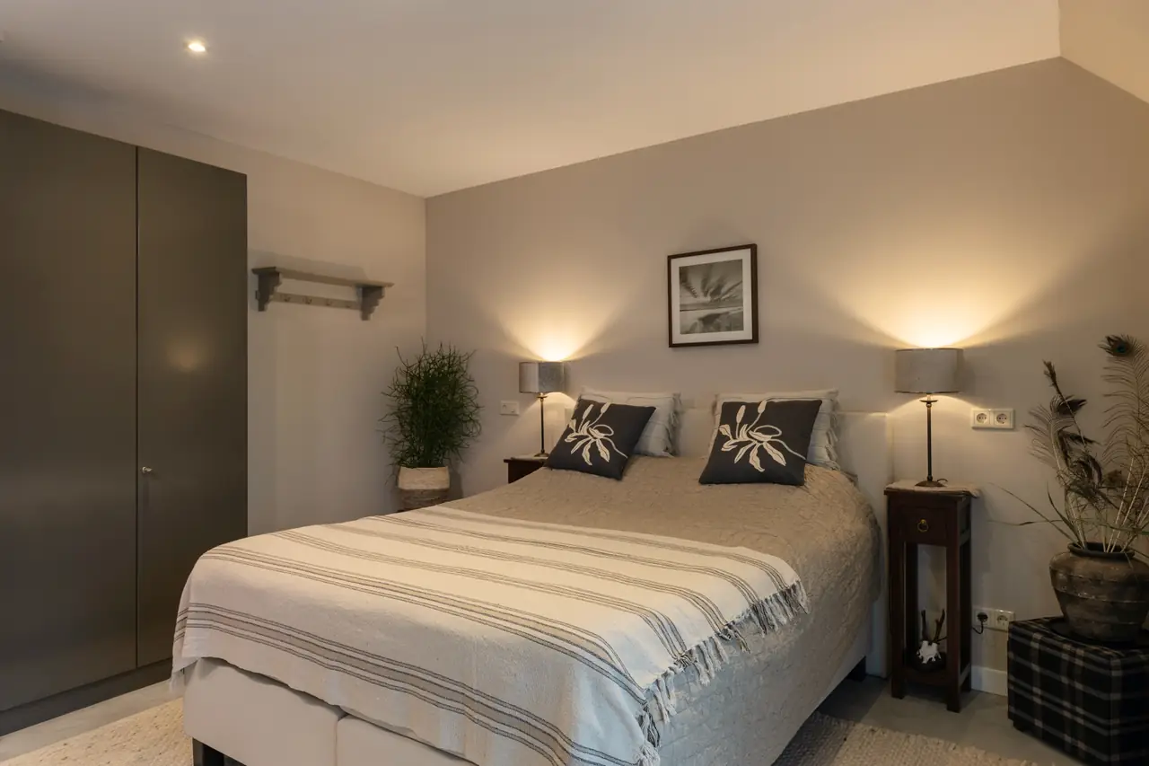 Chique Kamer m. Tuinzicht