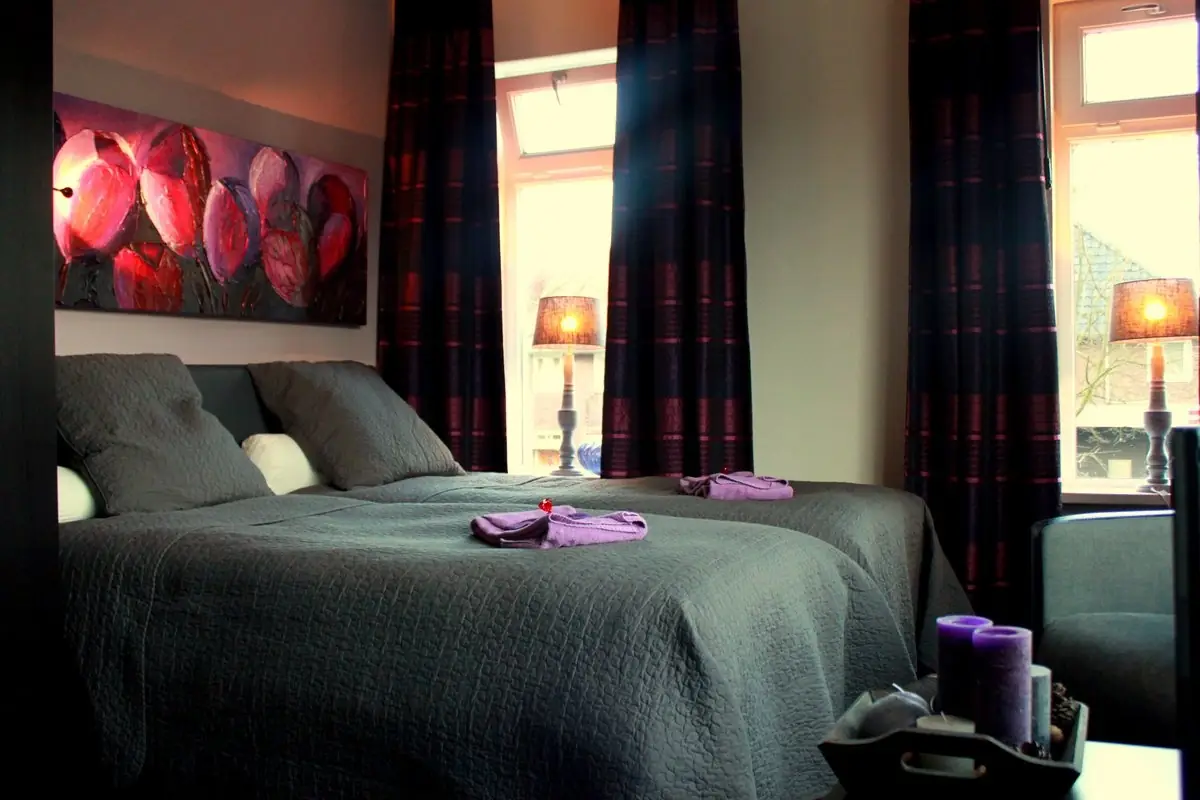 Bed & Breakfast De Hedera - Ferienwohnung Leeuwarden