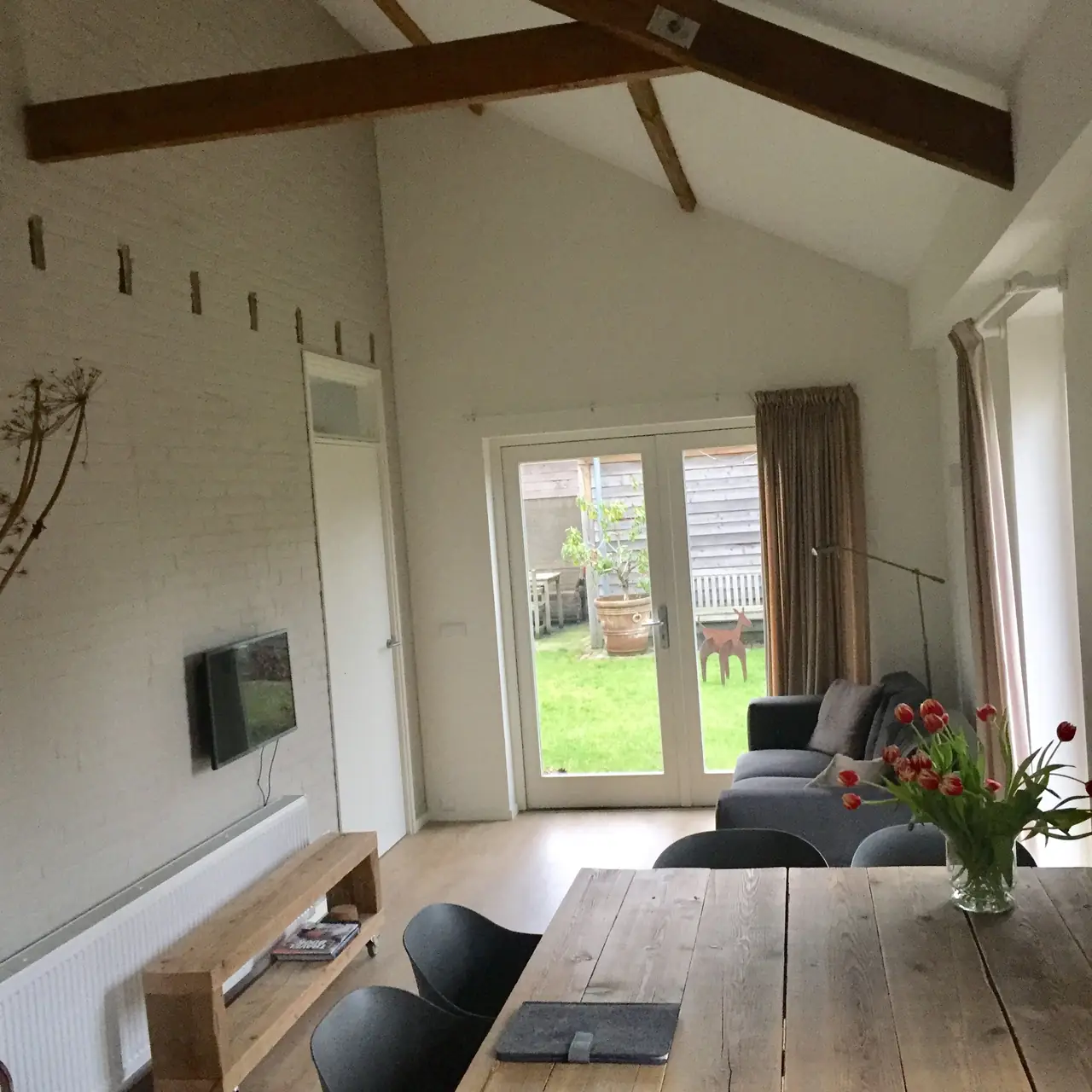 Uit & Thuis - B&B Kaatsheuvel