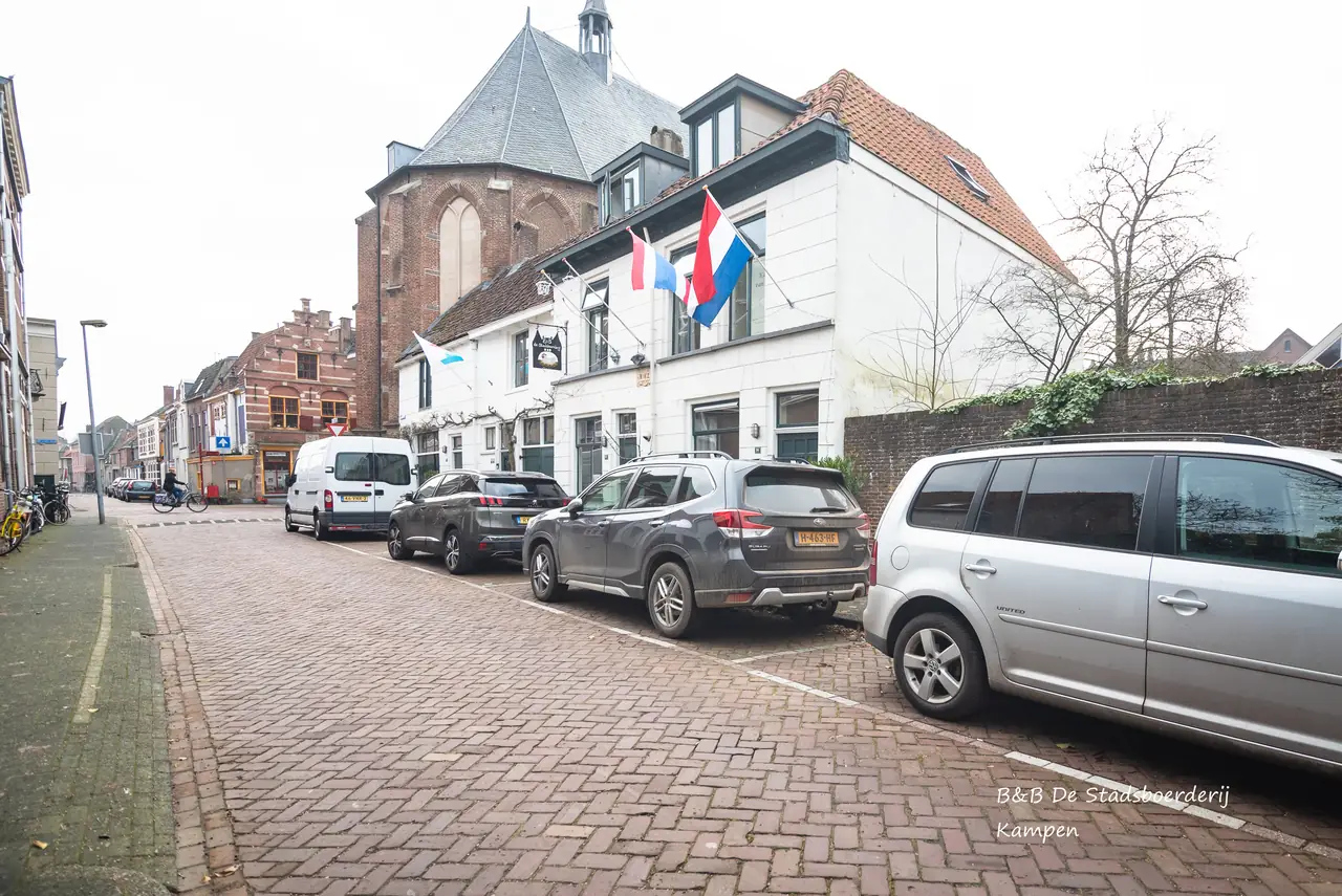 De Stadsboerderij - Bed and Breakfast Kampen