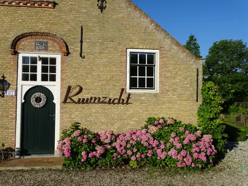 B&B Hoeve Ruimzicht - Bed and Breakfast Renesse